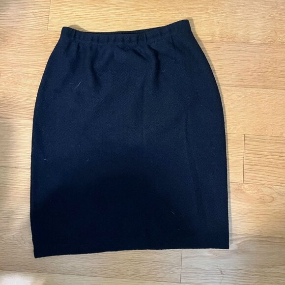 ST.JOHN COLLECTION Black Santana Boucle Knit Pencil Skirt Size 4 - Picture 5 of 9